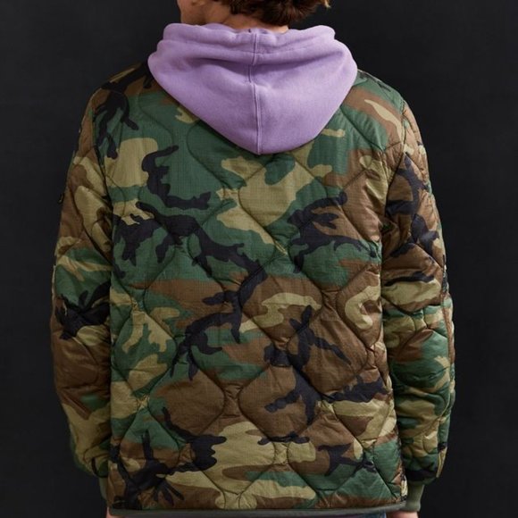 MENS ALPHA INDUSTRIES CAMO WOODLAND LINER JACKET - Picture 2 of 12